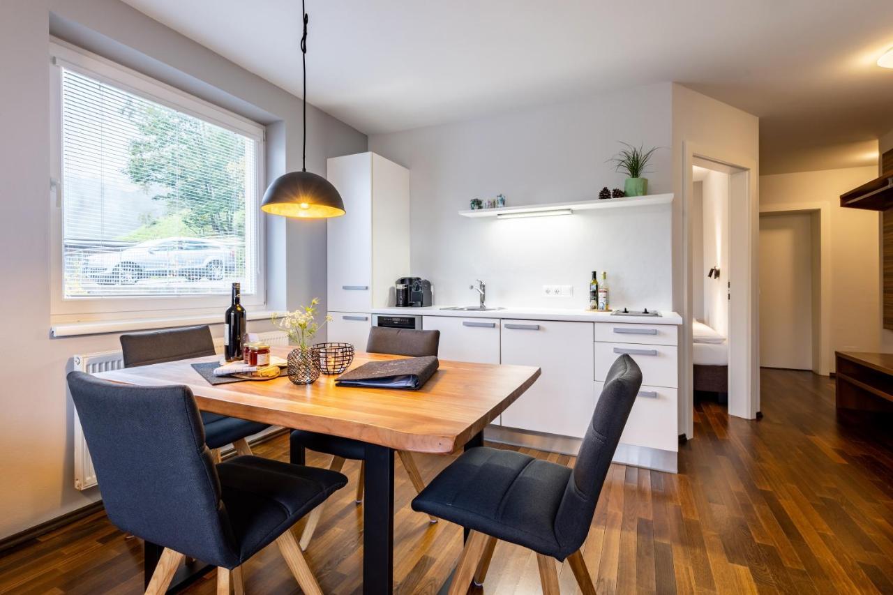 Der Sonnberg Alpinlodges - Apartments Mit Seeblick, Privater Sauna Und Self Check-In Zell am See Exterior photo